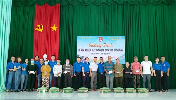 tang qua_600_17042023083634.jpg