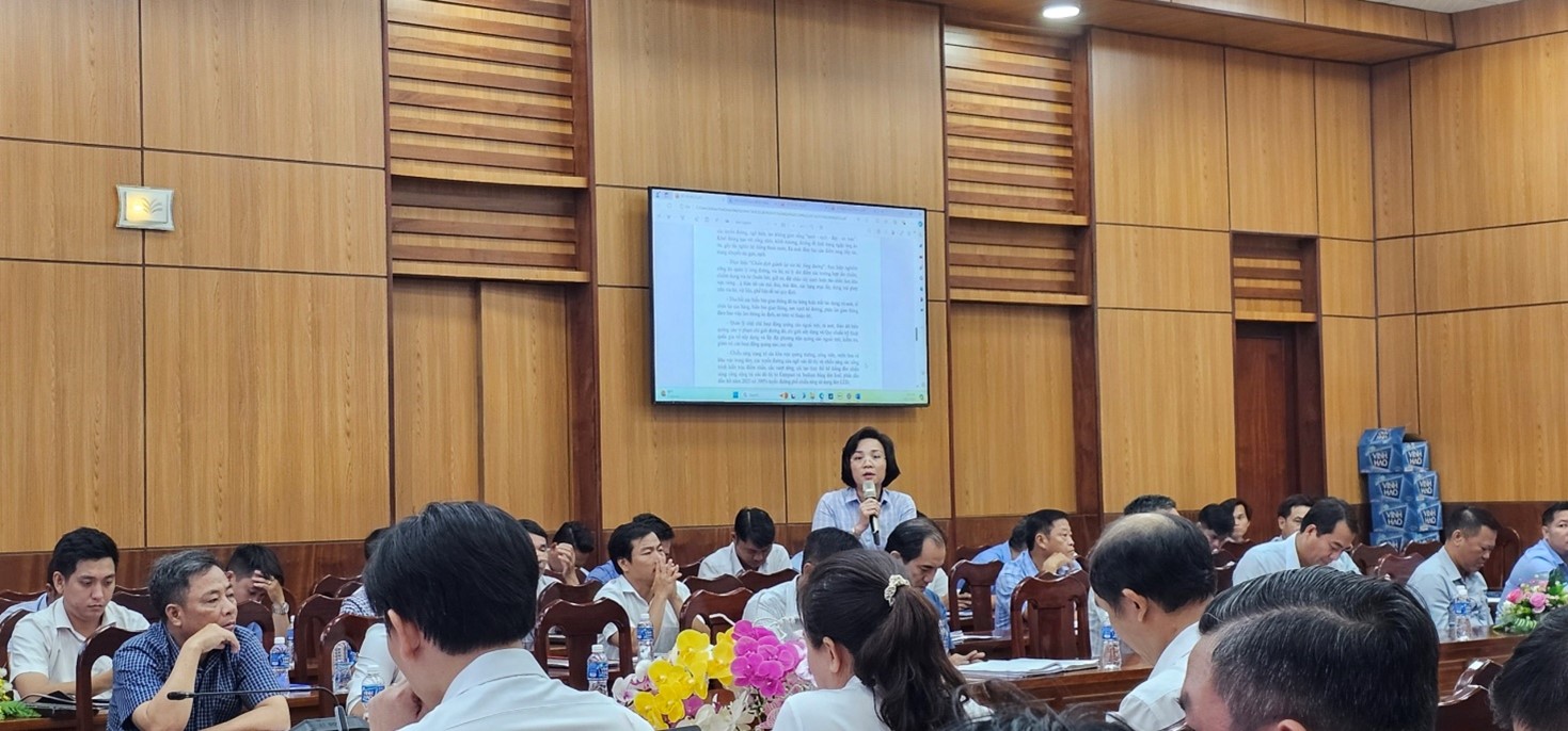 Picture3 bai 4 anh.jpg