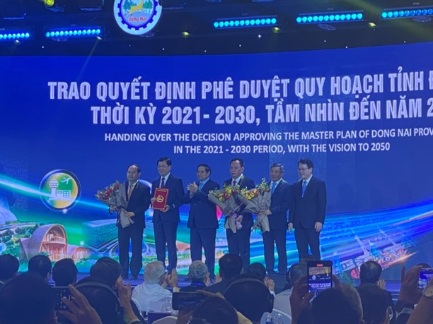 cong bó uy hoach 2.jpg